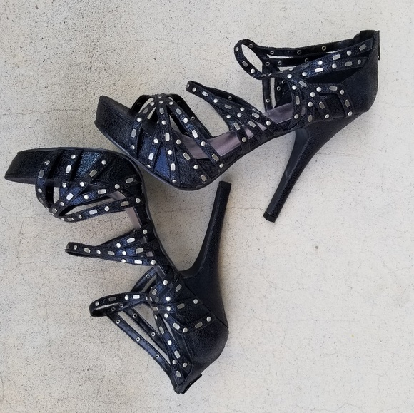 Black Platform Metal Studded Heels - Picture 6 of 7